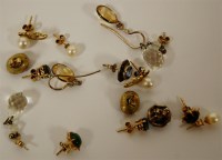 Lot 282 - A quantity of semi-precious set ladies ear studs