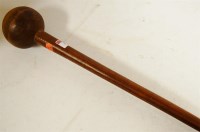 Lot 389 - An early 20th century turned wooden knobkerry