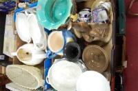 Lot 416 - Two boxes of miscellaneous china to include...