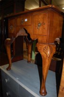 Lot 1413 - A Queen Anne style figured walnut and...