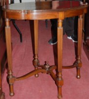 Lot 1444 - An early 20th century mahogany shaped top...