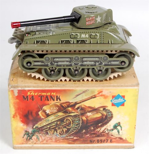 Lot 3174 - Gescha M4 Sherman Tank, tinplate and battery...