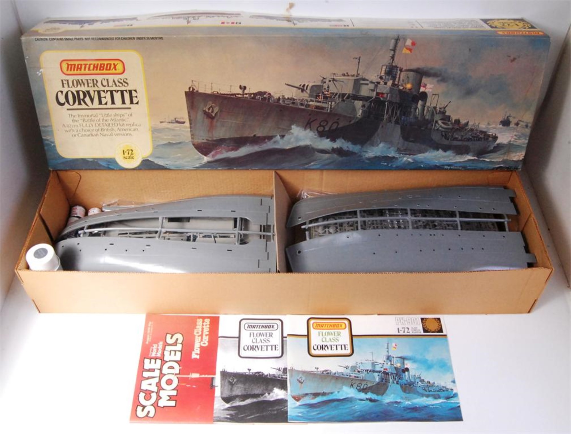 Revell HMCS Snowberry K166 Flower Class Corvette - 1/72