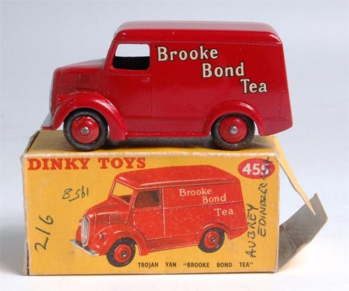 Lot 1945 - Dinky, 455 Trojan van 'BROOKE BOND TEA', red...