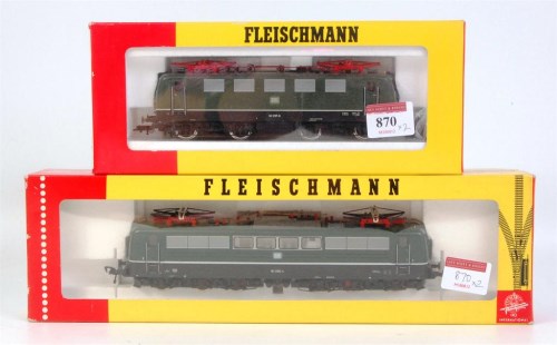 Lot 870 - A Fleischmann H0 4326 DB green class E141...