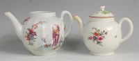Lot 1138 - A first period Worcester porcelain teapot,...