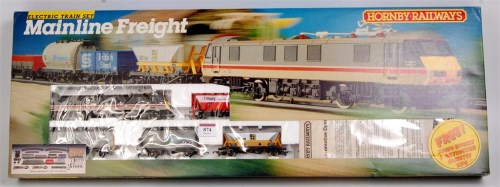 Hornby freight train online