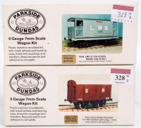 Lot 328 - Unmade Parkside Dundas 0 gauge wagon kits PS13...