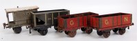 Lot 372 - 4 GI items of rolling stock including Marklin...