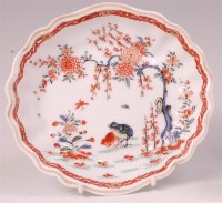 Lot 603 - A circa 1760 Worcester porcelain dish, of...