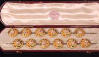 Lot 695 - A cased set of twelve early Victorian yellow...