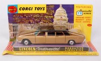 Lot 1719 - Corgi Toys, 262 Lincoln Continental Executive...