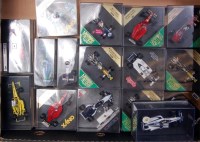 Lot 2612 - 16 plastic cased Formula 1 related diecast...