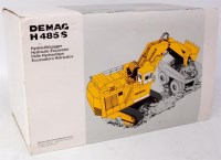 Lot 2622 - NZG No.357 1/50th DEMAG H485 S tractor shovel,...