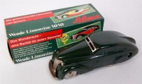 Lot 3203 - Schuco, 1010 Wende-Limousine tinplate and...