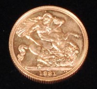 Lot 77 - Great Britain, 1981 gold full sovereign,...