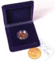 Lot 101 - Great Britain, cased 1982 gold proof half...