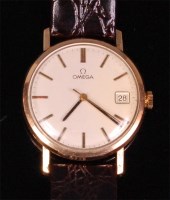 Lot 585 - A 1960s Omega gents 9ct gold cased wristwatch,...