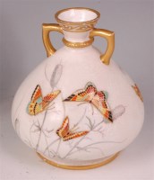 Lot 435 - A late 19th century Worcester porcelain...