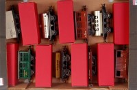 Lot 455 - A large tray of 8 postwar Hornby wagons...