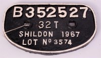 Lot 24 - Original cast iron Shildon 32T wagon plate, No....