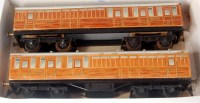 Lot 309 - 2 Leeds Model Co coaches with paper litho...