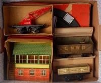 Lot 371 - Hornby 1949-55 No. 2 signal cabin, corrosion...
