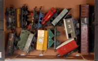 Lot 458 - A large tray of 13 mainly prewar Hornby wagons...