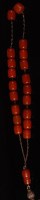 Lot 499 - A single row amber necklace, comprising 20...
