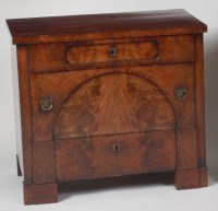 Lot 806 - An early 19th century Beidermeier flame...