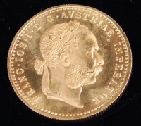 Lot 101 - Austria, dated 1915 gold ducat restrike,...