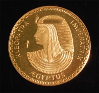 Lot 150 - 999.9 fine gold commemorative coin, obv....