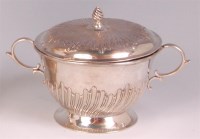 Lot 809 - *A Victorian silver porringer and cover,...