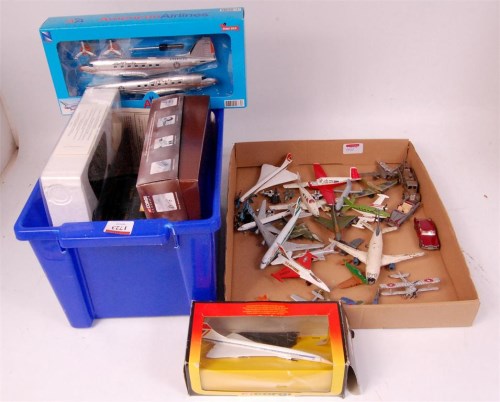 Lot 1723 - Corgi, Concord boxed sold with 6 mixed make...