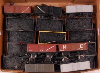 Lot 334 - Tray containing mainly Lima wagons fitted with...