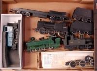 Lot 352 - A large tray mixed lot including Tower Models...