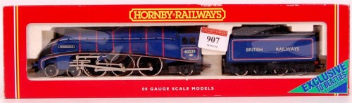Lot 907 - A Hornby R2037 class A4 engine and tender...