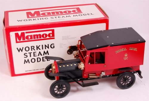 Lot 91 - Mamod, PO1, Post Office delivery van, red body...