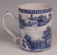 Lot 666 - An 18th century Chinese export tankard,...