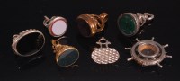 Lot 563 - A 9ct gold bloodstone set fob seal and other...