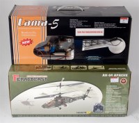 Lot 37 - Radio control helicopter and Apache group to...
