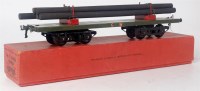 Lot 350 - Hornby 1928-30 GW No. 2 lumber wagon on olive...