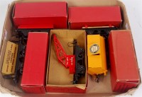 Lot 392 - A small tray of 5 boxed Hornby postwar wagons...