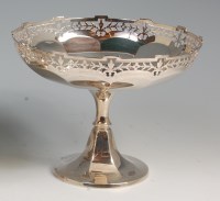 Lot 645 - A George V silver pedestal bowl, of shaped...