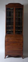 Lot 980 - A Regency mahogany and satinwood crossbanded...