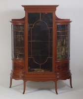 Lot 1028 - An Edwardian mahogany and inlaid breakfront...