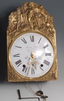 Lot 913 - A mid-19th century French comptoise clock, the...