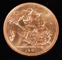 Lot 134 - Great Britain, 1981 gold full sovereign, Queen...