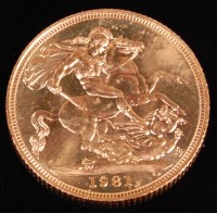 Lot 135 - Great Britain, 1981 gold full sovereign, Queen...