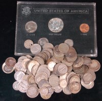 Lot 184 - USA, mixed lot of mainly silver coins to...
